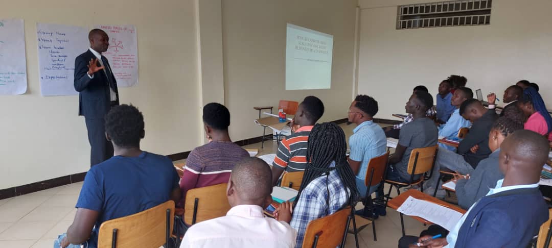 o3unesco's tweet photo. 40 students are starting Peer Educators training today at Ndejje University in Uganda. This training, supported by #UNESCO, is central to addressing the current gap in psychosocial support for students
#O3O3Plus #youngpeopletoday #LetsTalkEUP #O3Ambassadors #ESACommitment https://t.co/oRSU7tcCDw