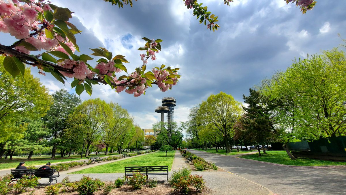 NYCParks's tweet photo. Good morning from Flushing Meadows Corona Park! https://t.co/75d9FfdgN4