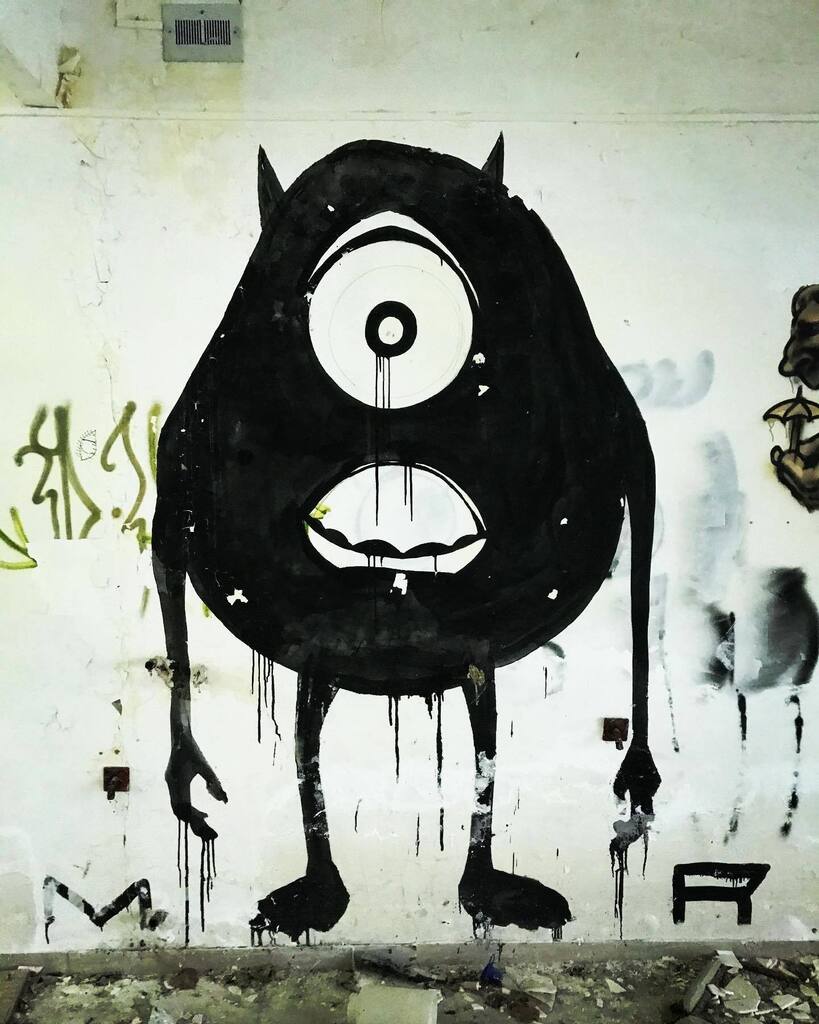 Silverlicchi's tweet photo. #graffiti #streetart #graffitiart #streetartphotography #streetarteverywhere #igersgraffiti #graffitilove #graffitilovers https://t.co/ASSt9DuHZd https://t.co/TPTHFSRE5z