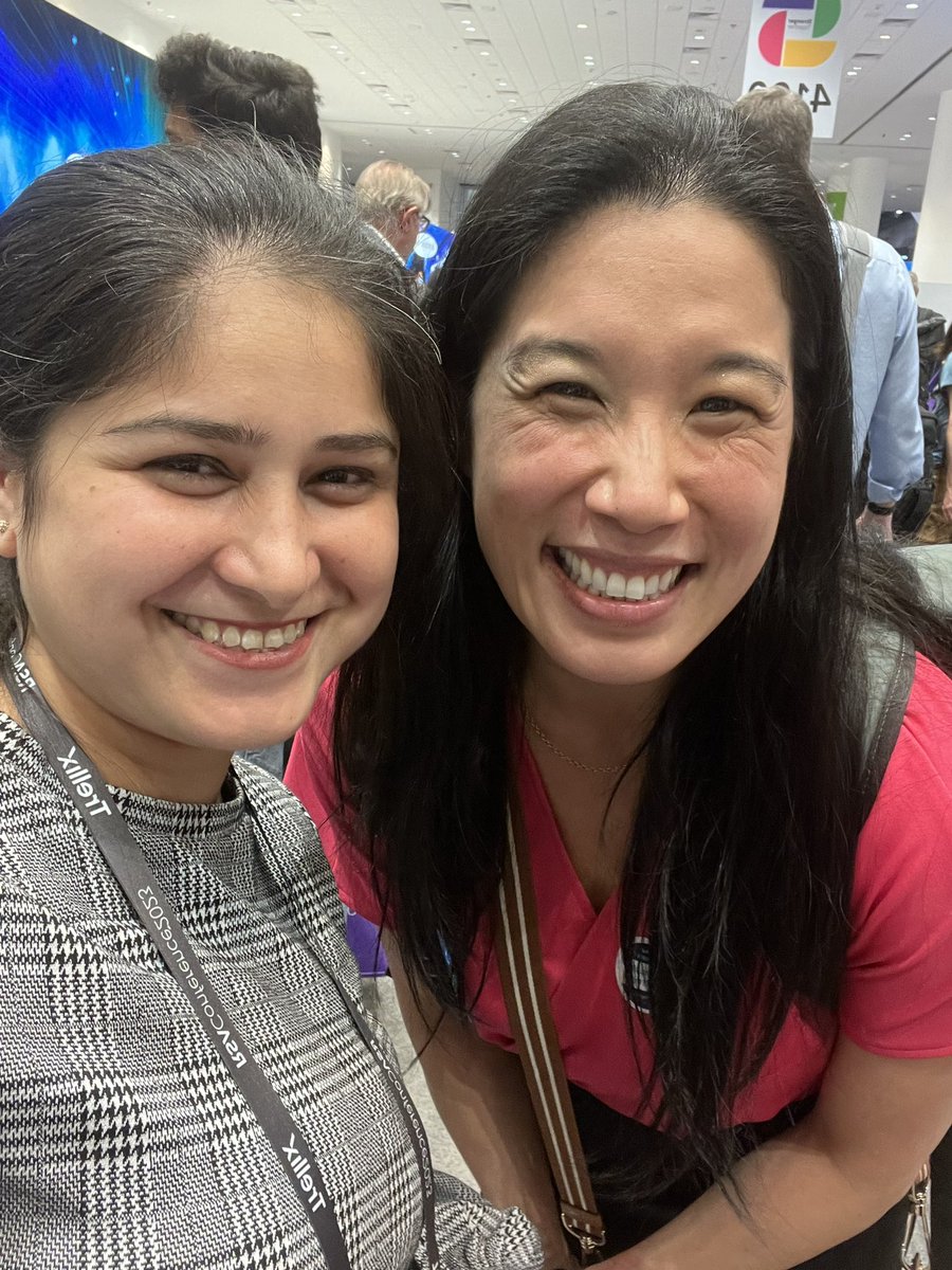 InfosecVandana's tweet photo. I totally love the energy and how vibrant @CarolineWMWong is. She always mesmerises me  💜 https://t.co/gH9dLzIGuD