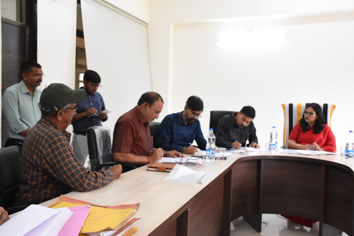 Mamlatdar Bhiloda tweet media