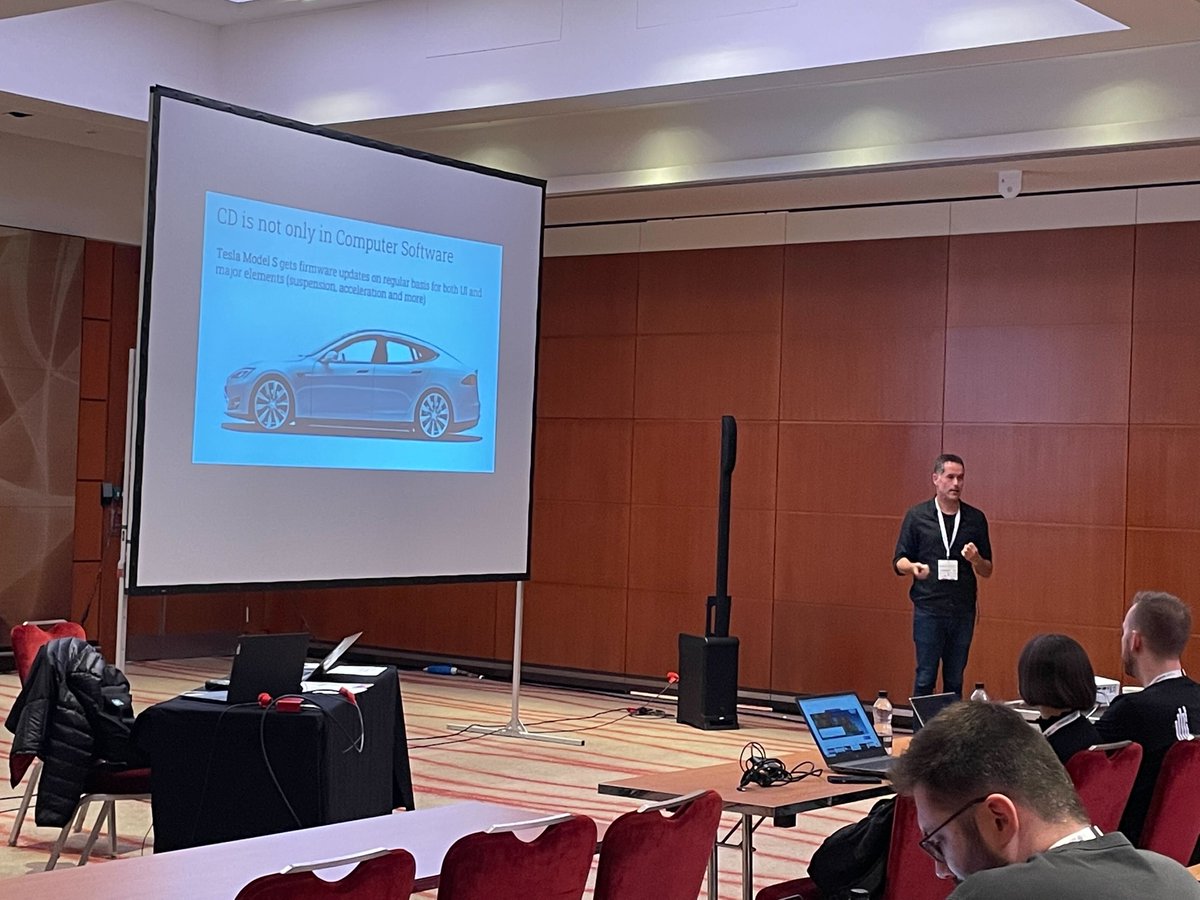 devops_con's tweet photo. Happening now 👀

@KorenNir is talking about the CI/CD concepts, mindset, and best practices that help form DevOps culture to implement CI/CD for software development. https://t.co/j2TnSQ0RtB
