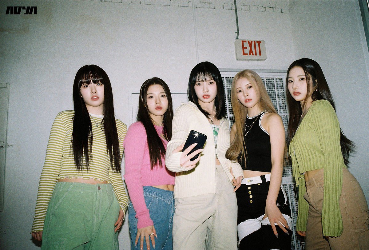 New girl group ADYA is expected to lead the 5th generation as the top performance group

They are noted to be good at planning their own concepts and producing their own choreography

ADYA will debut in the first half of 2023

n.news.naver.com/entertain/arti…
