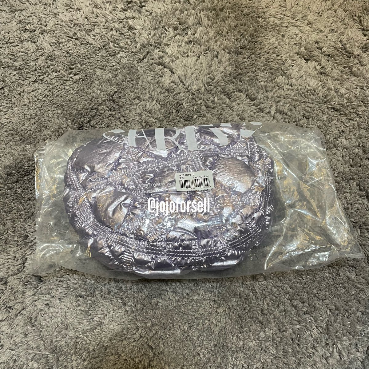 jojoforsell's tweet photo. Carlyn พร้อมส่ง✨
ลดราคาค่ะ🙏🏻

Cozy Pastel Lilac/Lavender 
▫️3,450
Poing Lavender
▫️3,750

ส่งฟรี/แมส/นัดรับ 

#carlynbagthailand #carlyn 
#carlynbag #carlynพร้อมส่ง #carlynthailand https://t.co/XfK5hAC1O7