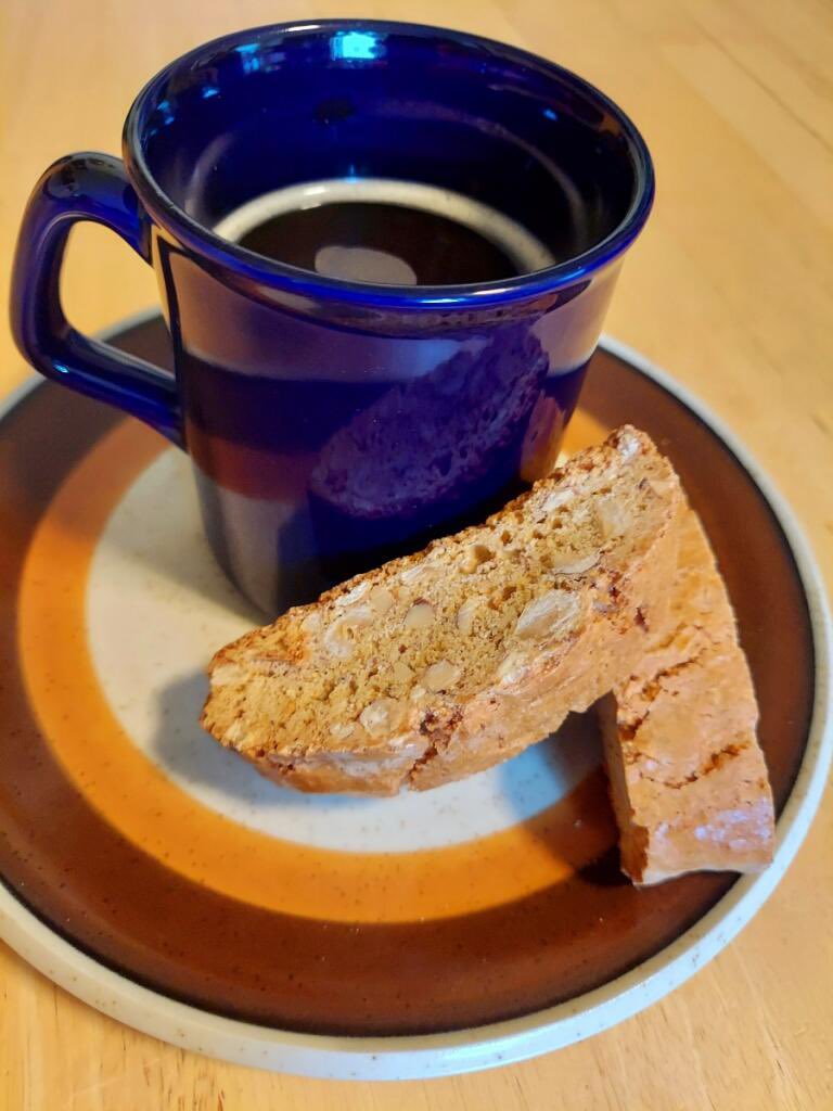 WatchBakery's tweet image. Need we say more? Place your order before 4 PM on Friday. #cisforcookie #coffeeandbiscotti