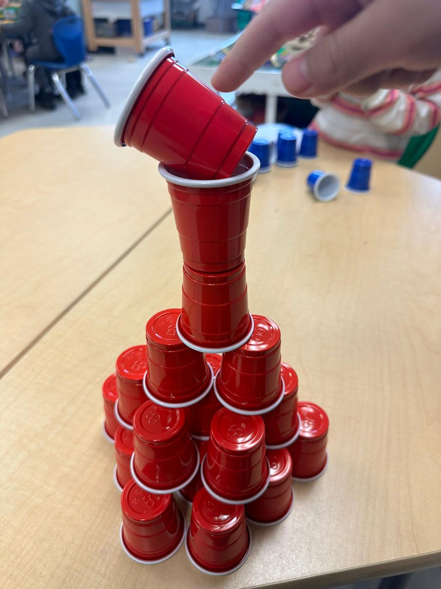 kcce_yr's tweet photo. Cup challenge 
The FDK 1 children from Carnegie CCC were given small plastic cups to play. They started to use their creative skills to build pyramids, walls, canons and a telescope. https://t.co/XWCklK3svf