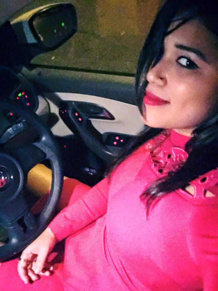 suzansheikhh's tweet image. Hi chalo mere sath #cardrive #suzansheikh