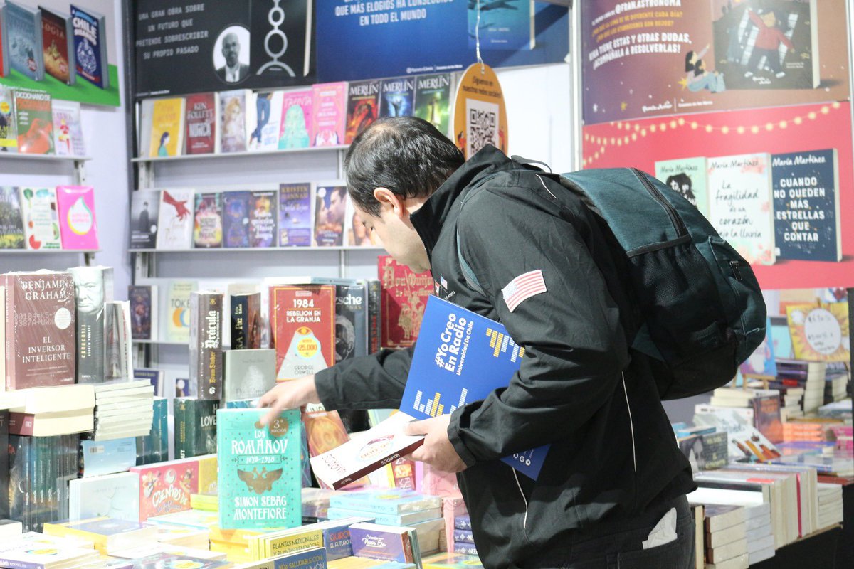 camaradellibro tweet picture
