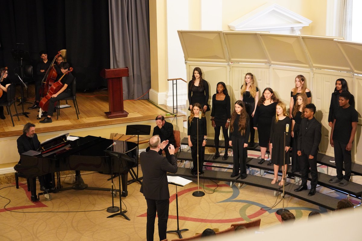 Di_R0's tweet image. A few photos from our Spring Concert for Band, Orchestra and Choir. Students explored the statement of inquiry: Our identity evolves when we lead and overcome boundaries. Students studied independence, responsibility &amp;amp; "reaching" to play challenging music. #AISlearns #mypmusic