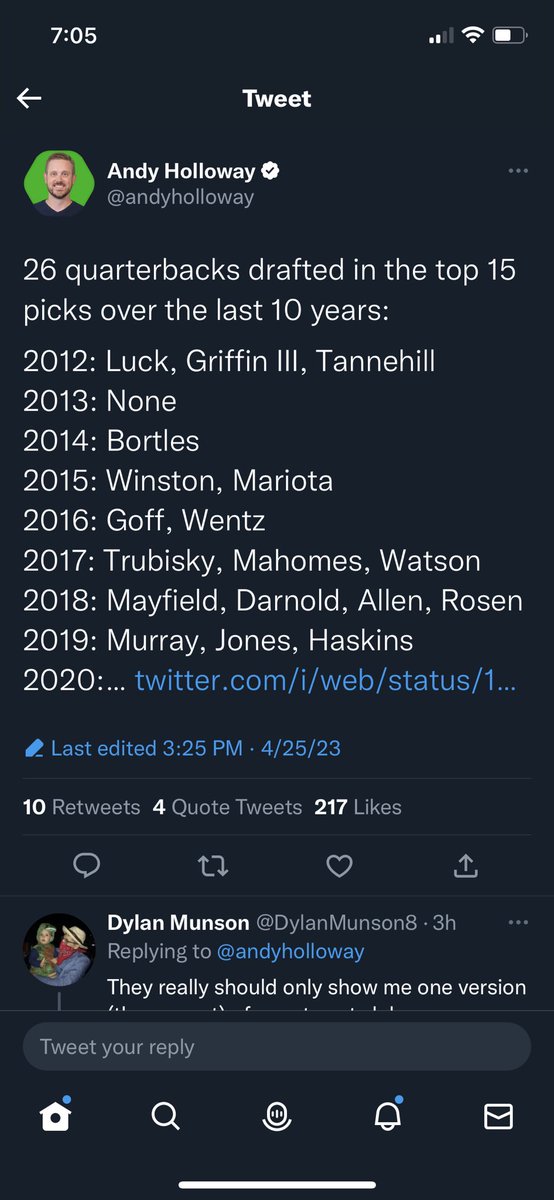 scottyj50's tweet photo. Hey @elonmusk fix this:

When a tweet is too long, I redirected to the browser version.

When I go see the full tweet in the browser, it tells me to go back to the app (thanks @andyholloway for the example) https://t.co/Vb3hayLaYJ