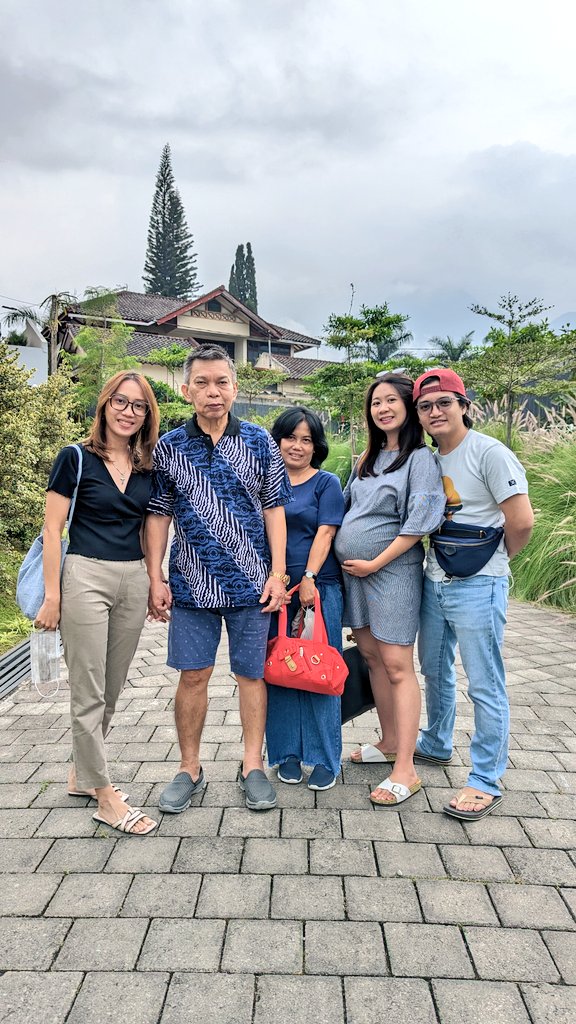 Angelica Saulina tweet media