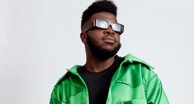 J Smash Debuts "Smashers Wednesday" With New Single 'BNB' ----> is.gd/h7x6tc #SAHipHopMag