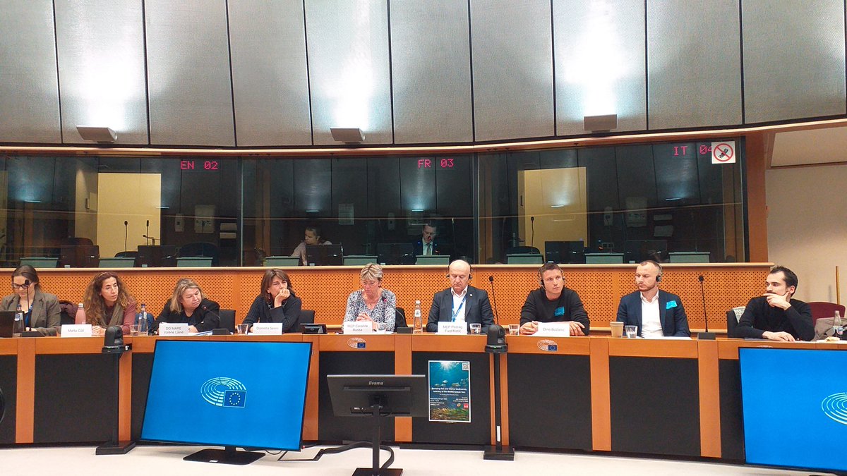 Important event in the <a href="/EUparliament/">European Parliament</a> on Mediterranean fisheries 

Fisheries closures work and can boost fish🐟 &amp; fisheries. 
🇭🇷 fisher Mr Božanic voice support to Jabuka Pit closure. These Fishery Recovery Area are solution to #restoreocean. Other proposals are coming!