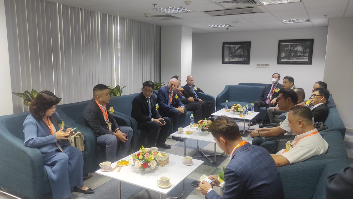 IchamV's tweet photo. This morning, #ICHAM - represented by Chairman @Midercole, was honored to join the Global #Sourcing Fair Vietnam to further connect with the #manufactures in #Vietnam and enlarge our #network for future #trade #opportunities.
#icham #sourcing #Vietnam #Italianbusiness https://t.co/z7IpDgFaEN