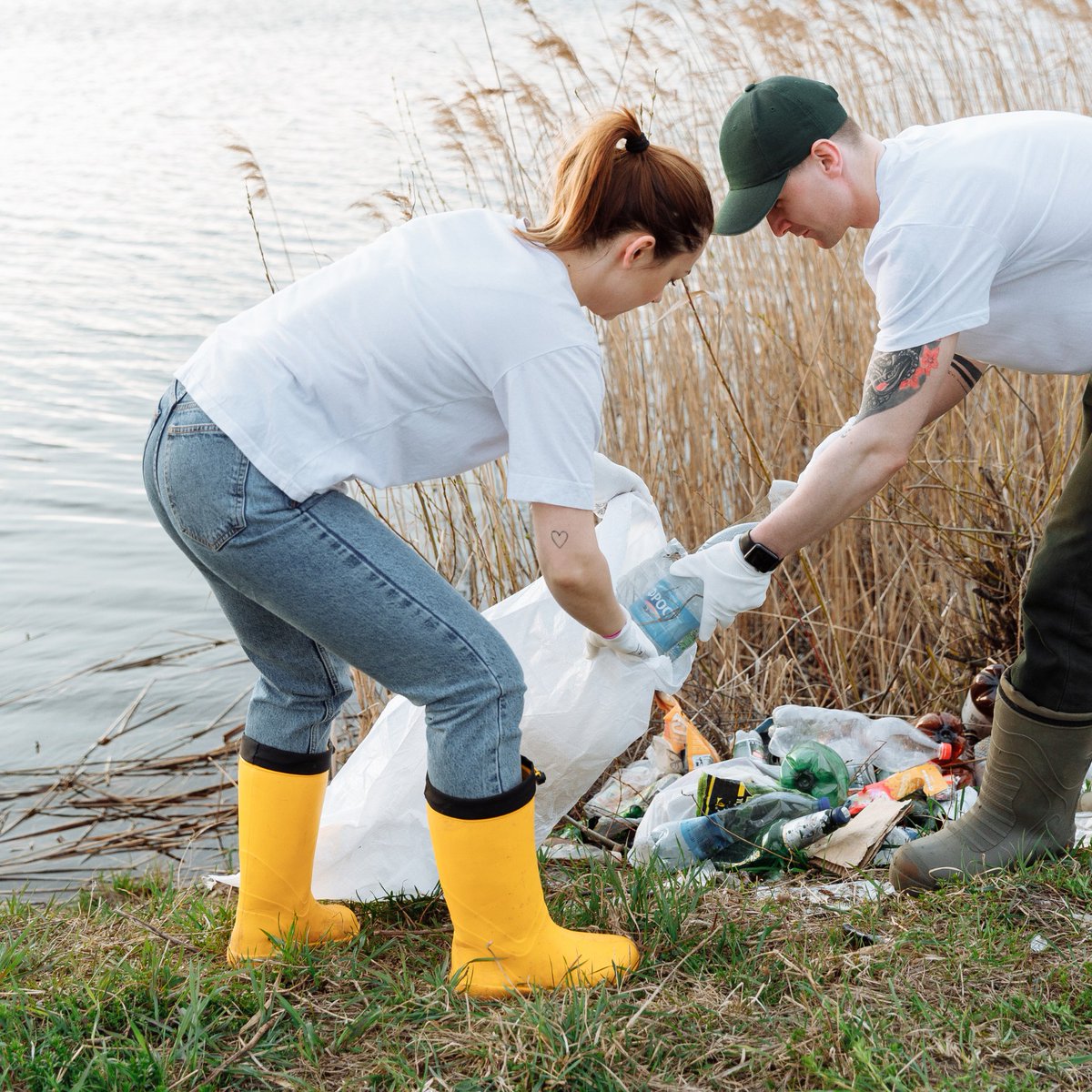 Communities worldwide are taking action to protect the environment 👏

From eco-friendly transportation to community gardens, people are helping build a better future.

Local action = global impact!