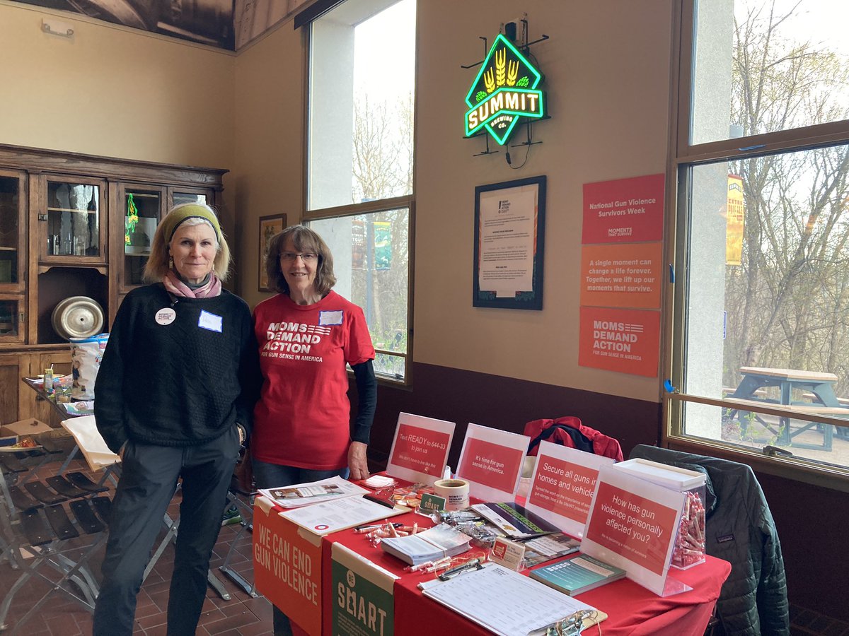 AnneLeDuc8's tweet photo. St Paul local group was at the W7th Fort Road Federation annual meeting to talk about gun violence prevention and text READY to 64433. Thank you Rep Pinto and CM Rebecca Noecker for being staunch supporters. 
@RebeccaNoecker #mnleg @MomsDemand https://t.co/UfCCBAMric