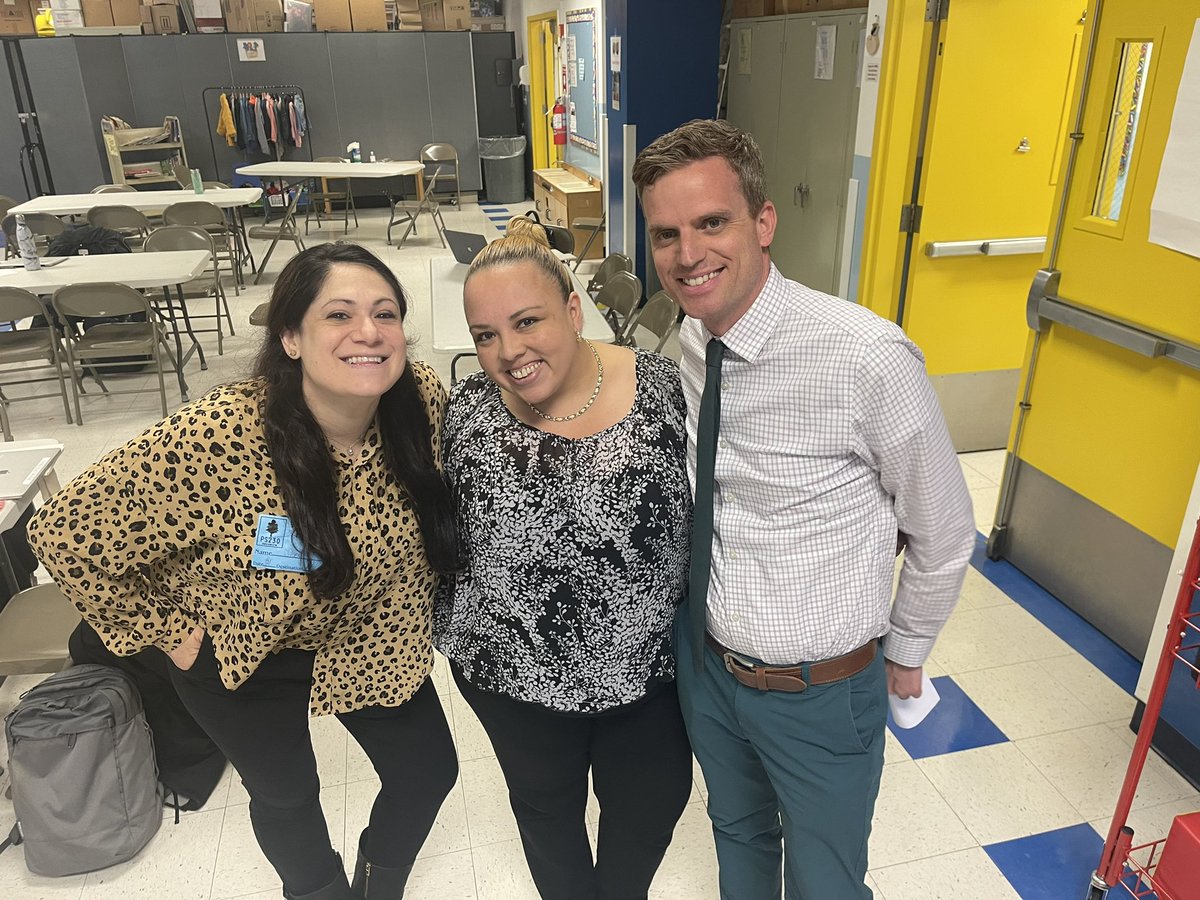 District 15 Brooklyn (@nycdoed15) on Twitter photo <a href="/NYCDOED15/">District 15 Brooklyn</a> AP Mentoring Program #StrongerTogether @NYPSLead <a href="/DOEChancellor/">Chancellor Melissa Aviles-Ramos</a> <a href="/NYCMayor/">Mayor Eric Adams</a> <a href="/ruxdanika/">Dr. Danika Rux</a> <a href="/NYCDOED15/">District 15 Brooklyn</a> AP Mentoring Program #StrongerTogether @NYPSLead <a href="/DOEChancellor/">Chancellor Melissa Aviles-Ramos</a> <a href="/NYCMayor/">Mayor Eric Adams</a> <a href="/ruxdanika/">Dr. Danika Rux</a>