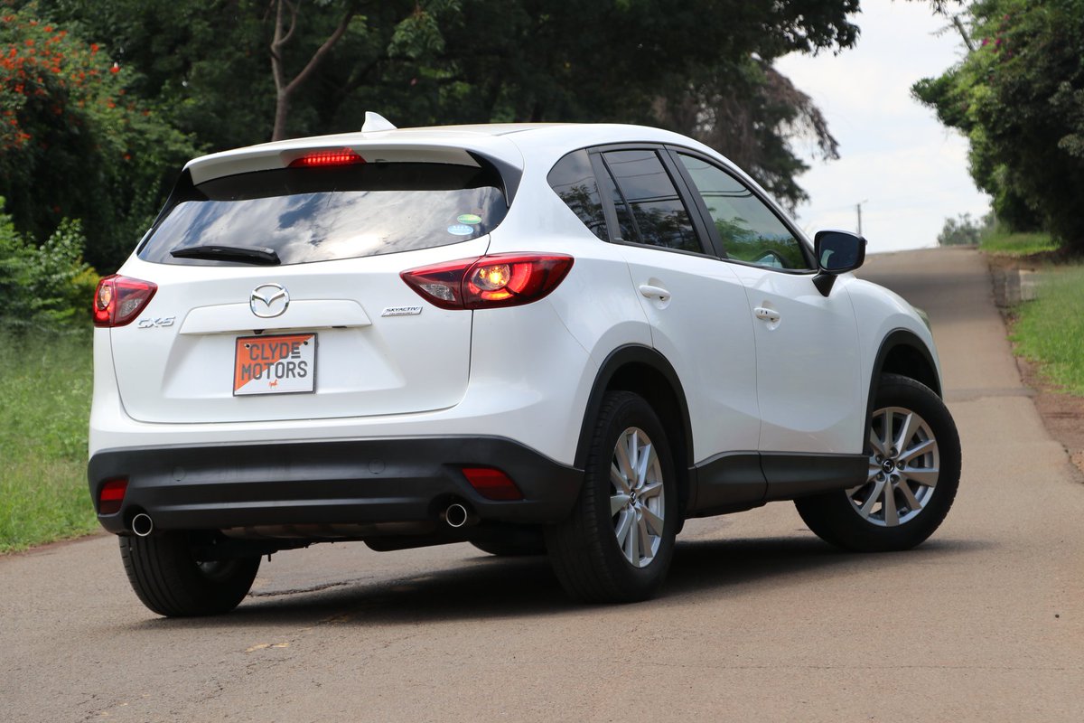 ClydeMotors's tweet photo. 2016 MAZDA CX-5
📌2200cc Diesel
☎️0740 635 621 / 0740 635 618
#Mazda #CX5 #MazdaCX5 #Diesel #Hatchback #2015Model #Performance #efficiency #TestDrive #FuelEconomy #SleekDesign #Reliable #Affordable #CarDealership #mazdacx5club #Hatchback #2015Model #dieselpower https://t.co/gXw0zIS7Xg