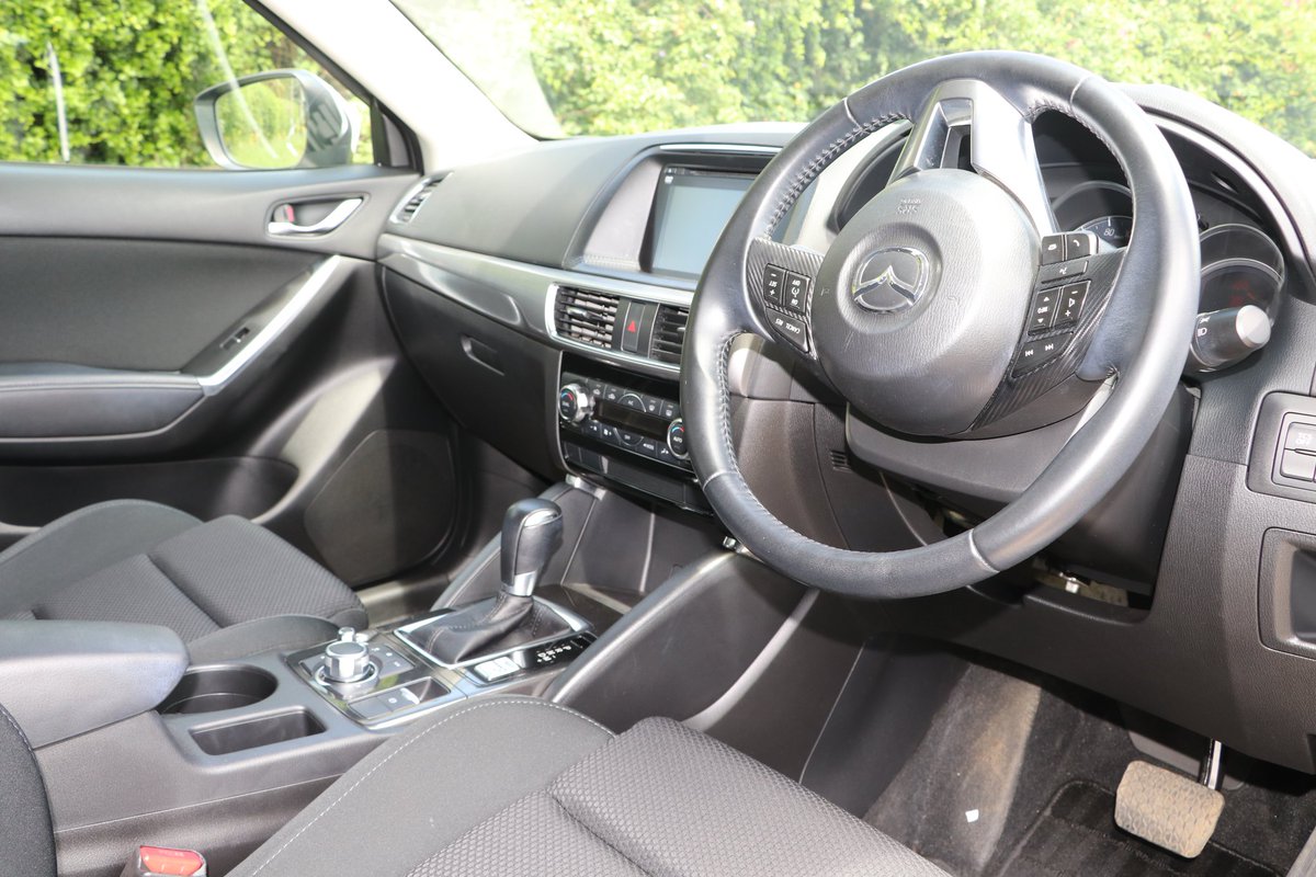 ClydeMotors's tweet photo. 2016 MAZDA CX-5
📌2200cc Diesel
☎️0740 635 621 / 0740 635 618
#Mazda #CX5 #MazdaCX5 #Diesel #Hatchback #2015Model #Performance #efficiency #TestDrive #FuelEconomy #SleekDesign #Reliable #Affordable #CarDealership #mazdacx5club #Hatchback #2015Model #dieselpower https://t.co/gXw0zIS7Xg