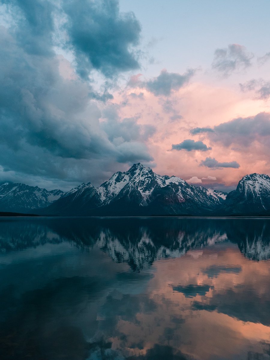 nev_in_color's tweet photo. GM 🏔 https://t.co/HiCDACeFK2