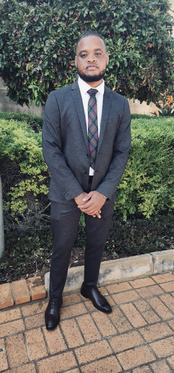 hlovo_'s tweet image. 🫶🏾