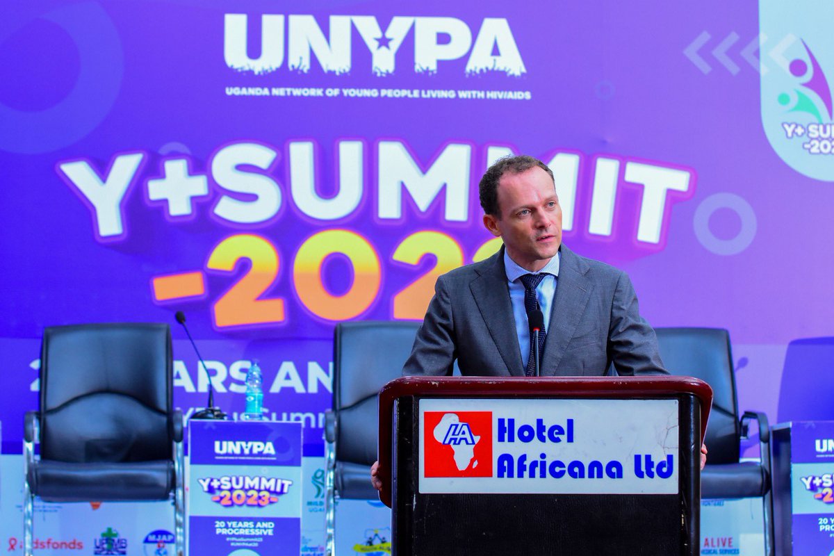 MAbubanks's tweet photo. Closing Remarks from the Guest Speaker.
~ HE Joost Van Ettro Deputy Ambassador @NLinUganda
The Dutch Embassy supports sectors in Ug ~
🔹Promote Gender Equality
🔹Human Rights Awareness.
#YPlusSummit23 #UnypaAt20 https://t.co/mnuaP8QTsz
