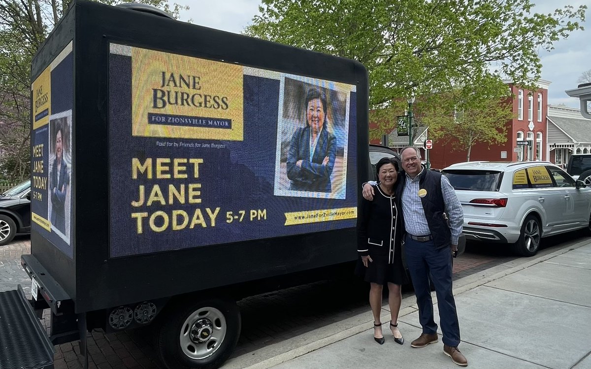 JaneForZville's tweet photo. Thanks to all who came to our Meet &amp; Greet at Cobblestone last night!  My sincere gratitude to the Host Committee and to Kent and Liz Esra for their hospitality! #janeforzvillemayor #earningyourvote https://t.co/XGxDCvdCaM