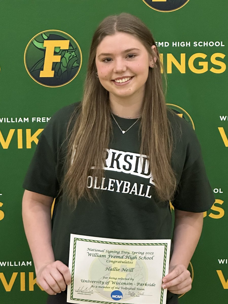 Congrats to <a href="/halneill13/">Hallie Neill</a> on her commitment to <a href="/uwparkside/">UW-Parkside</a> to play volleyball!!! #leavealegacy