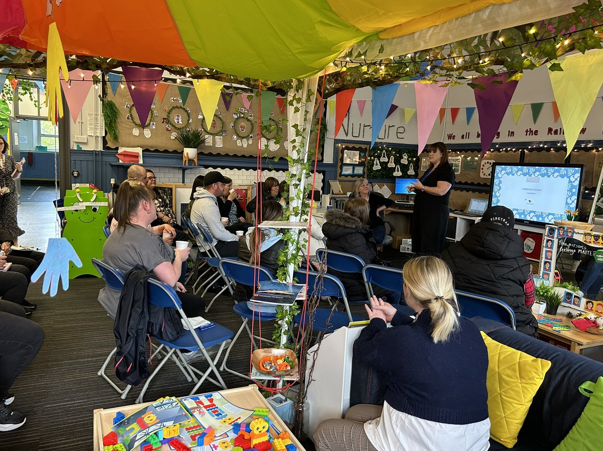 WellshotPrimary's tweet photo. Thrilled to host @Love__Autism in our school today for our #wellshot #family 💙💛 “knowledge is power and the ability to upskill”. We couldn’t agree more!! @Jane_Arthur_ @EdISGlasgow @GlasgowEPS @GCParentsGroup @glasgow https://t.co/Awcawj12CS
