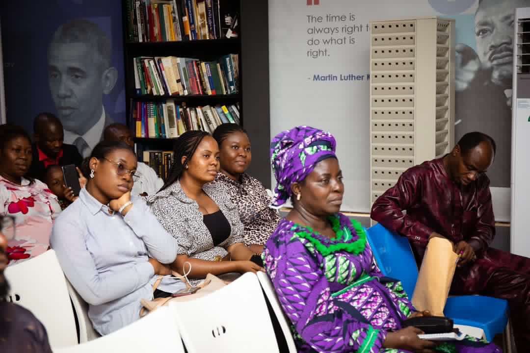 ninerelaplus tweet media