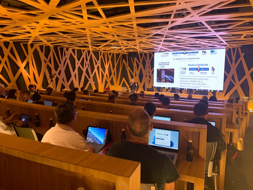 Rutinas Innovación tweet media