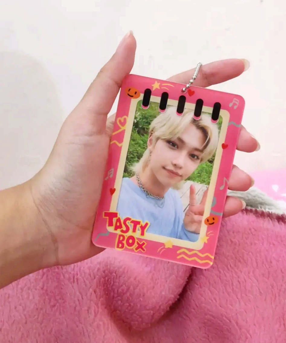felbbok_'s tweet photo. [RT/❤]
🌸 Interest Check !! 🌸
Haii aku rencananya mau open PO cahol ini, harganya 55k udh incl all + freebies❤
Yg minat bisa drop @ kalian di reply yaa thankyouu🌸🌸 https://t.co/PQQDxFbxC2