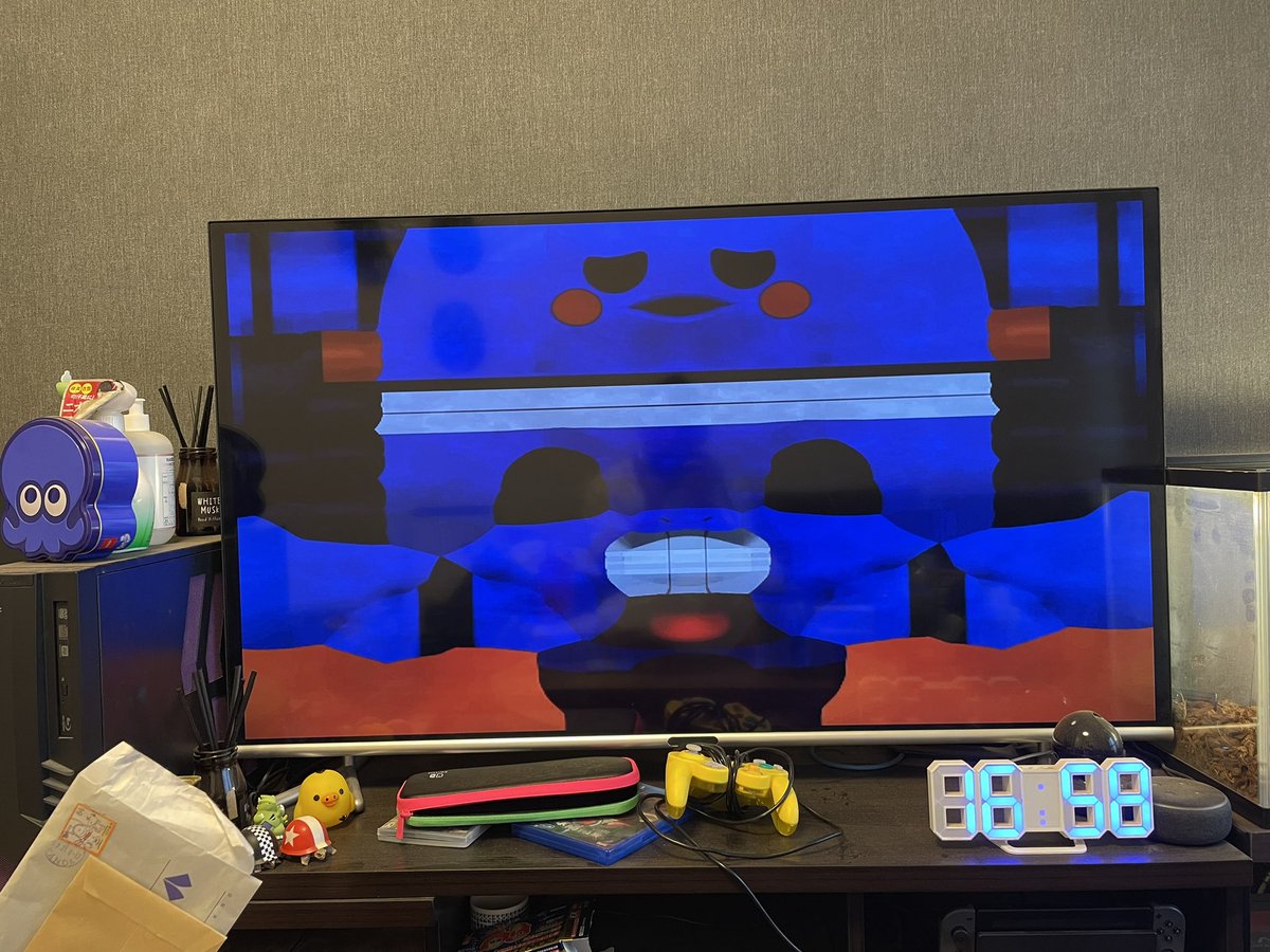 nabe77ika's tweet photo. ポケモンSVのランクバトルで絶対零度食らわせたら回線切られたんだけど、
そんとき一瞬怖い絵映った、これ何の映像なんやろ。 https://t.co/An43zmZcz8