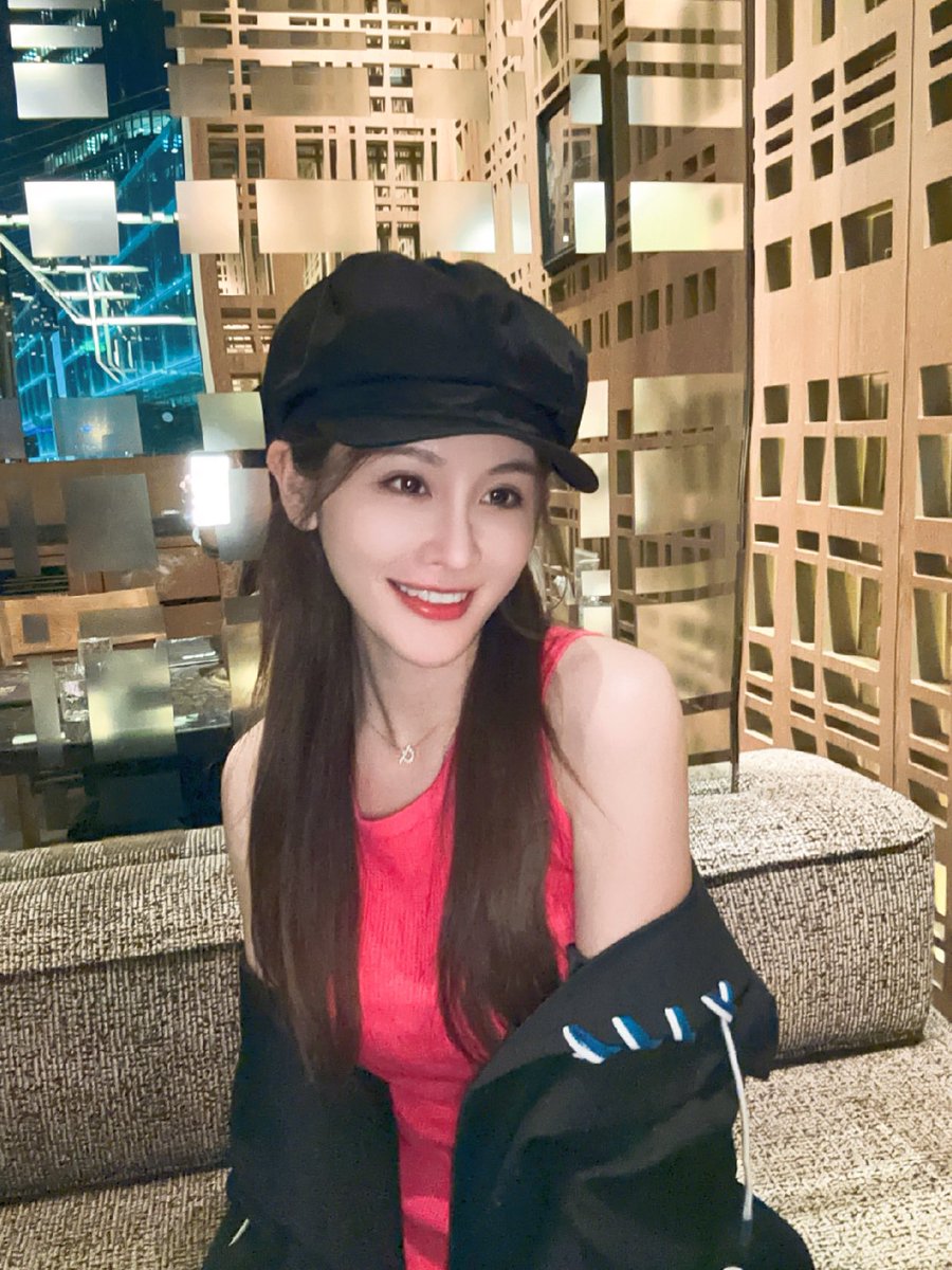 weiwei1279's tweet photo. 如果忘不掉，���不要装心里 https://t.co/aufqGNmHGe