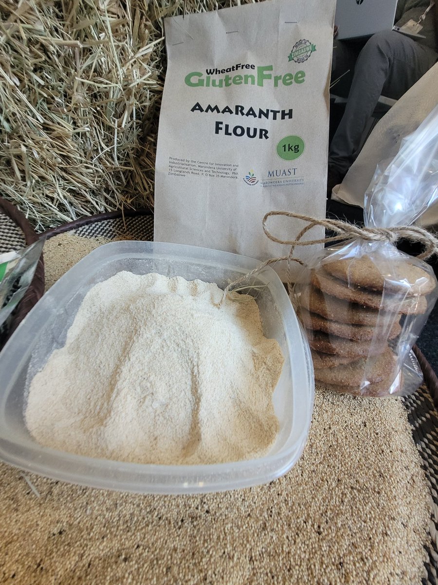 LesleyMacheka's tweet photo. @MaronderaVarsit is exhibiting at #ZITF2023. We are promoting #valueaddition and #transformativeinnovations in #traditionalfoodsystems. Come visit our stand! @ruemushangwe @SimangoK19 @esthernmasvaya https://t.co/gUFKWsfnuv