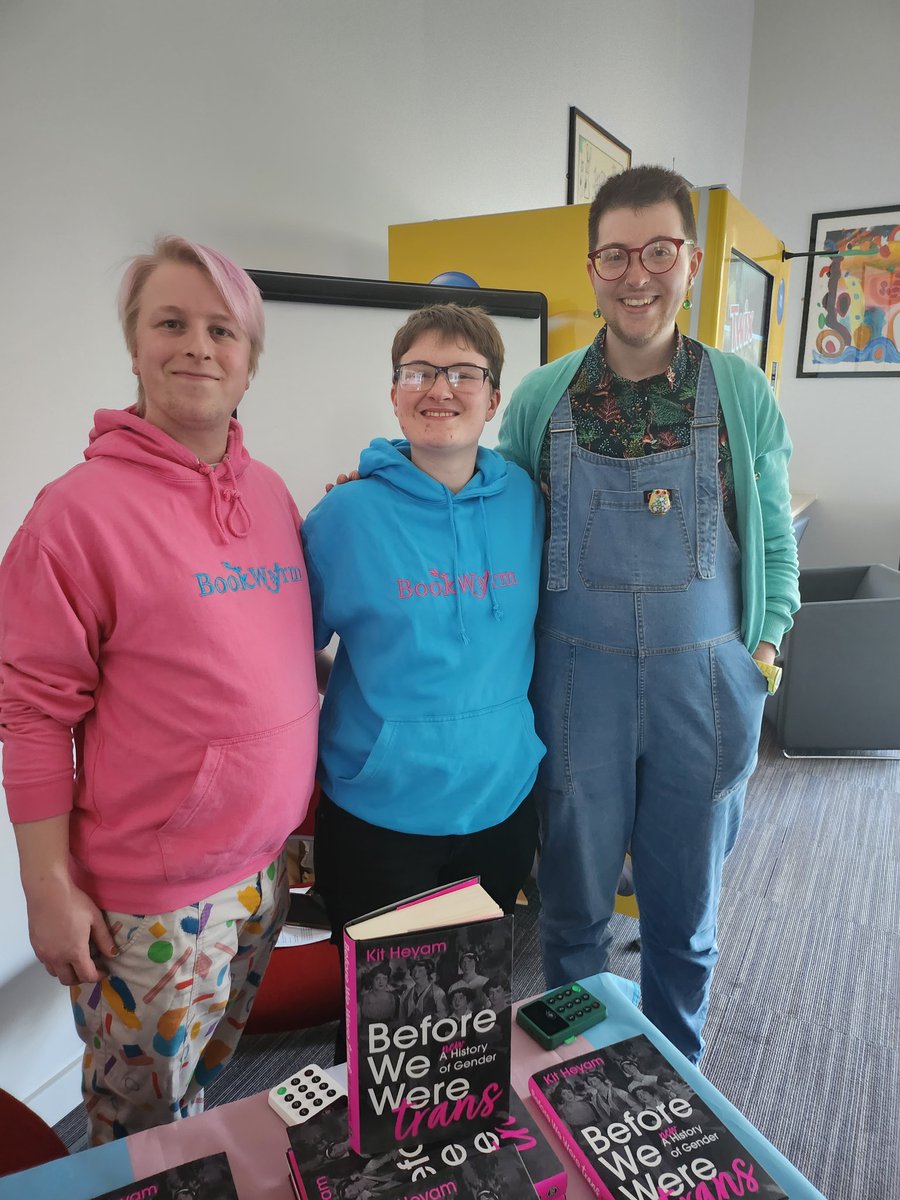 DUEDI7's tweet photo. We were joined by @krheyam for an inspiring talk about their book #BeforeWeWereTrans @durham_uni last night! Thank you to @BookWyrmDurham for also joining us @_ShaidMahmood #TransAwareness #TransHistory https://t.co/Iizrr1SuQC