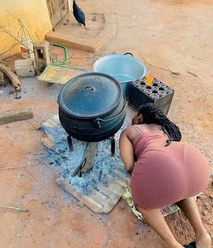 seniorsdoc's tweet photo. Wife material #ShakaholaMassacre https://t.co/0tLyvvdPbz