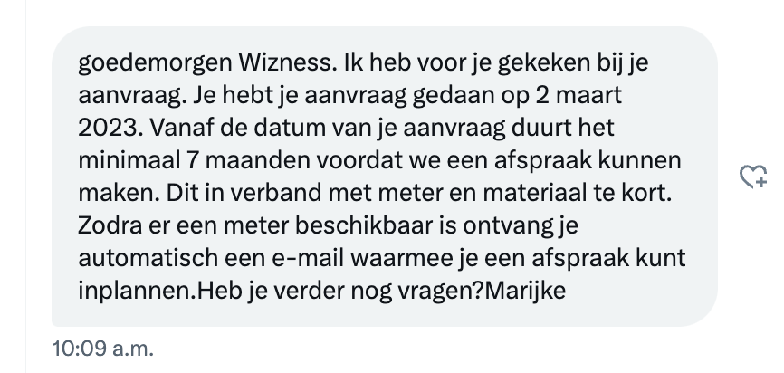 wizness's tweet photo. Zeven maanden, zegt @LianderNL !!? Tering. Voor een relatief minimale - al doe ik t ze niet na - ingreep in meterkast. Wat zonde met de mooiste zomermaanden voor de boeg en kakelverse zonnepanelen in het verschiet. Kan ik zelf iemand regelen? Iemand  tips? Sweet lord! #3fasegate https://t.co/zRNusScppH