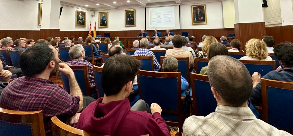 Editorial Rosamerón tweet media