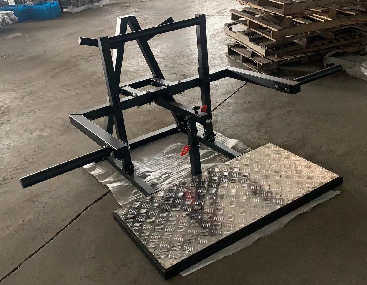 やっと仕事のお知らせできます。 ベルトスクワットマシン ブルガリアン