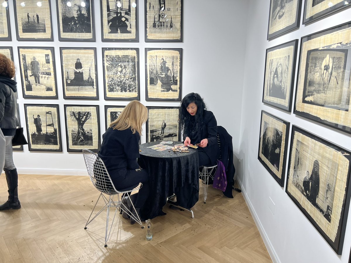 justinaversano's tweet photo. Thank you Berlin!!! 

The “Smoke and Mirrors” exhibition at @ExpandedArt is SOLD OUT!

Gratitude to @nullinger and the (FoF) “Friends of Finance” for supporting this show as a group. 

The Smoke and Mirrors book &amp; tarot deck is available: https://t.co/N2E31inv1B https://t.co/sxPRs54dWd