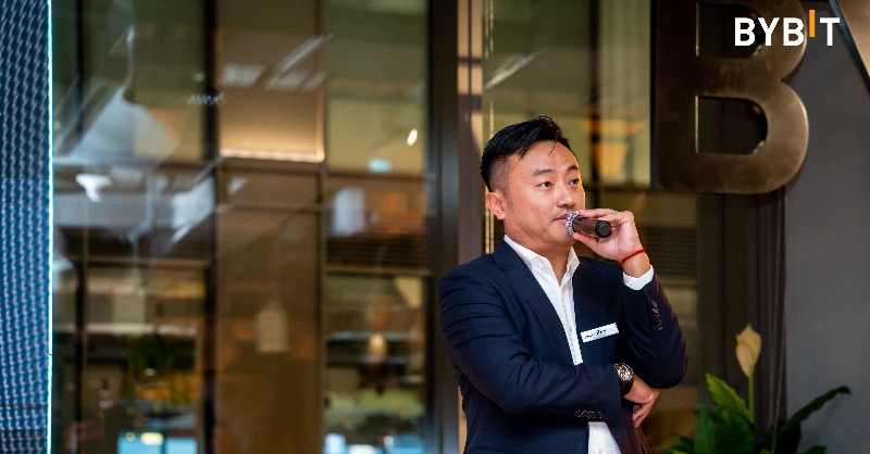 Bybit_Official's tweet photo. #Bybit has taken a big step forward in establishing the UAE as a leading digital hub, now located in Dubai World Trade Centre. 

📚 Read more here: https://t.co/jIYQGGUMWe

📸 #ICYMI: Here are some of the photos captured during the celebration of our Dubai HQ opening!