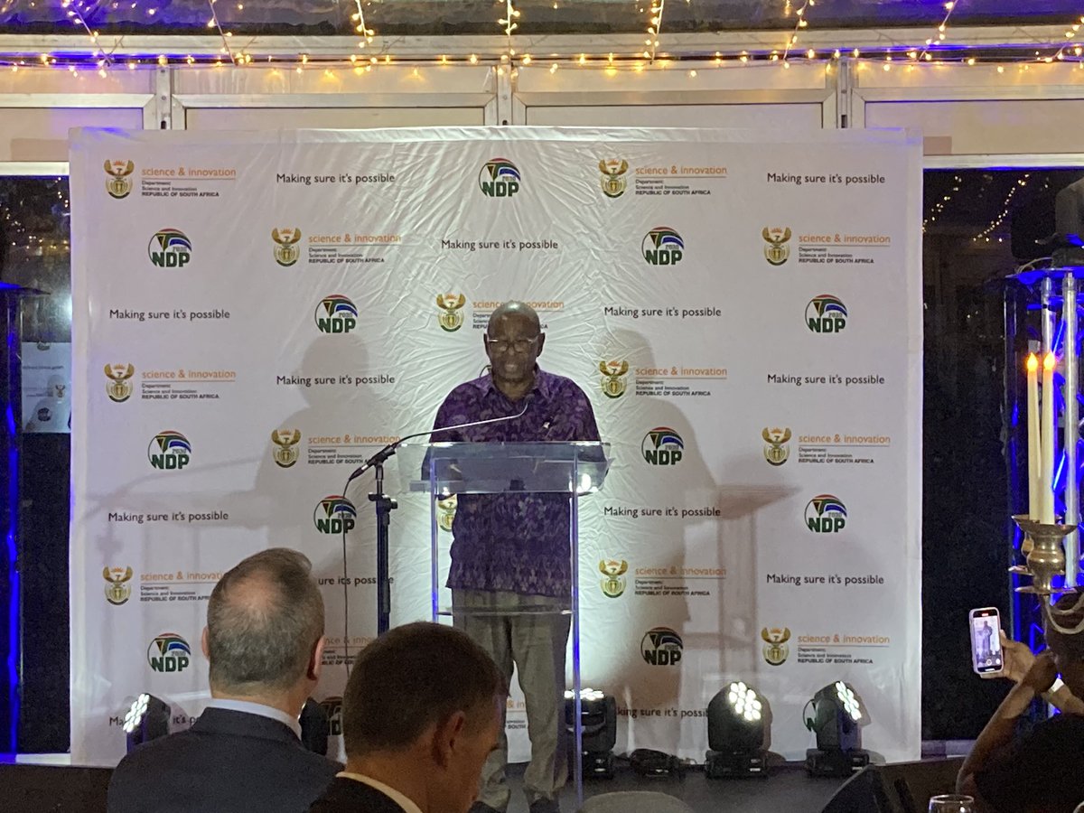 noevanhulst's tweet image. Great to see progress on Hydrogen Society Roadmap #SouthAfrica during @The_IPHE meetings in #Pretoria organized by @dsigovza under leadership of @DrBladeNzimande