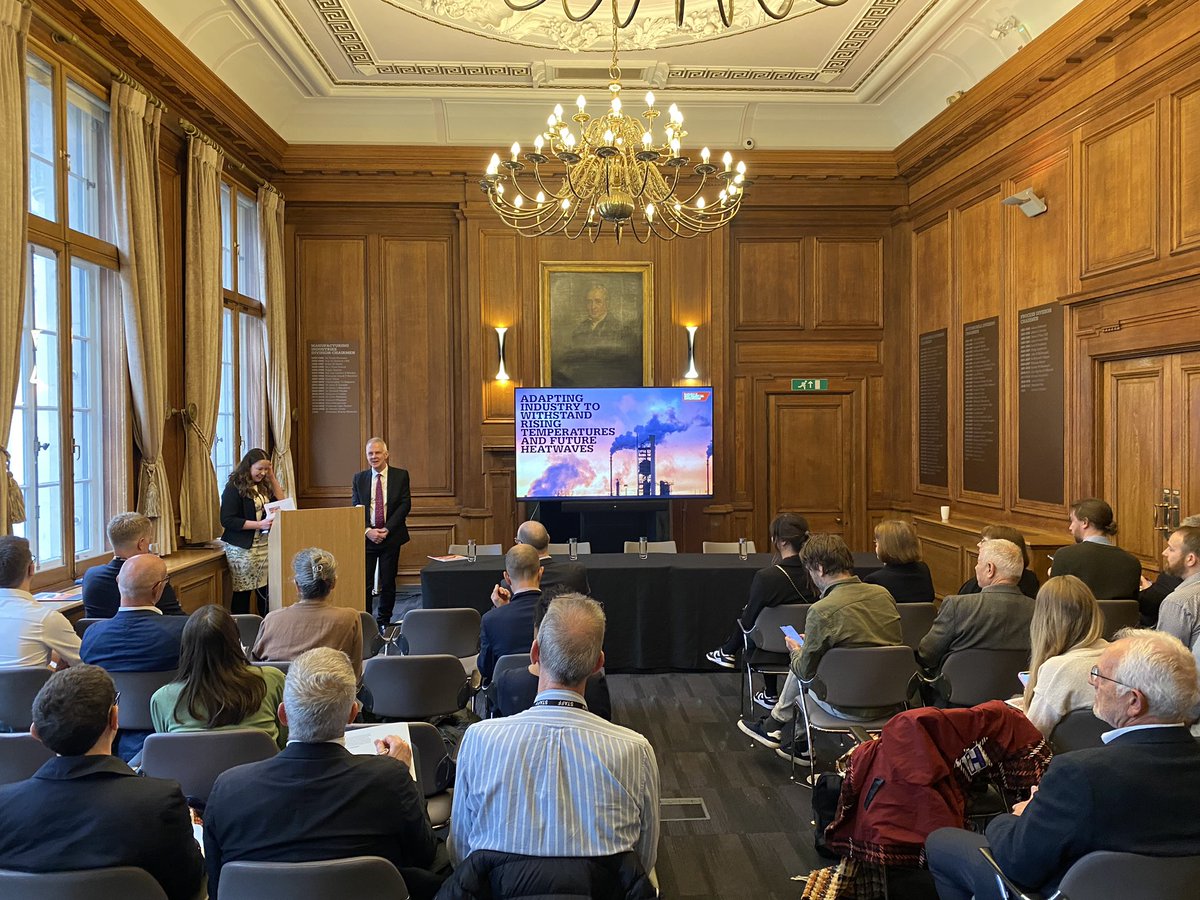 IMechE's tweet image. We’re now hearing from Lead Author, @DrFox_Tim who takes us through the key points of the report.

#AdaptingToHeat