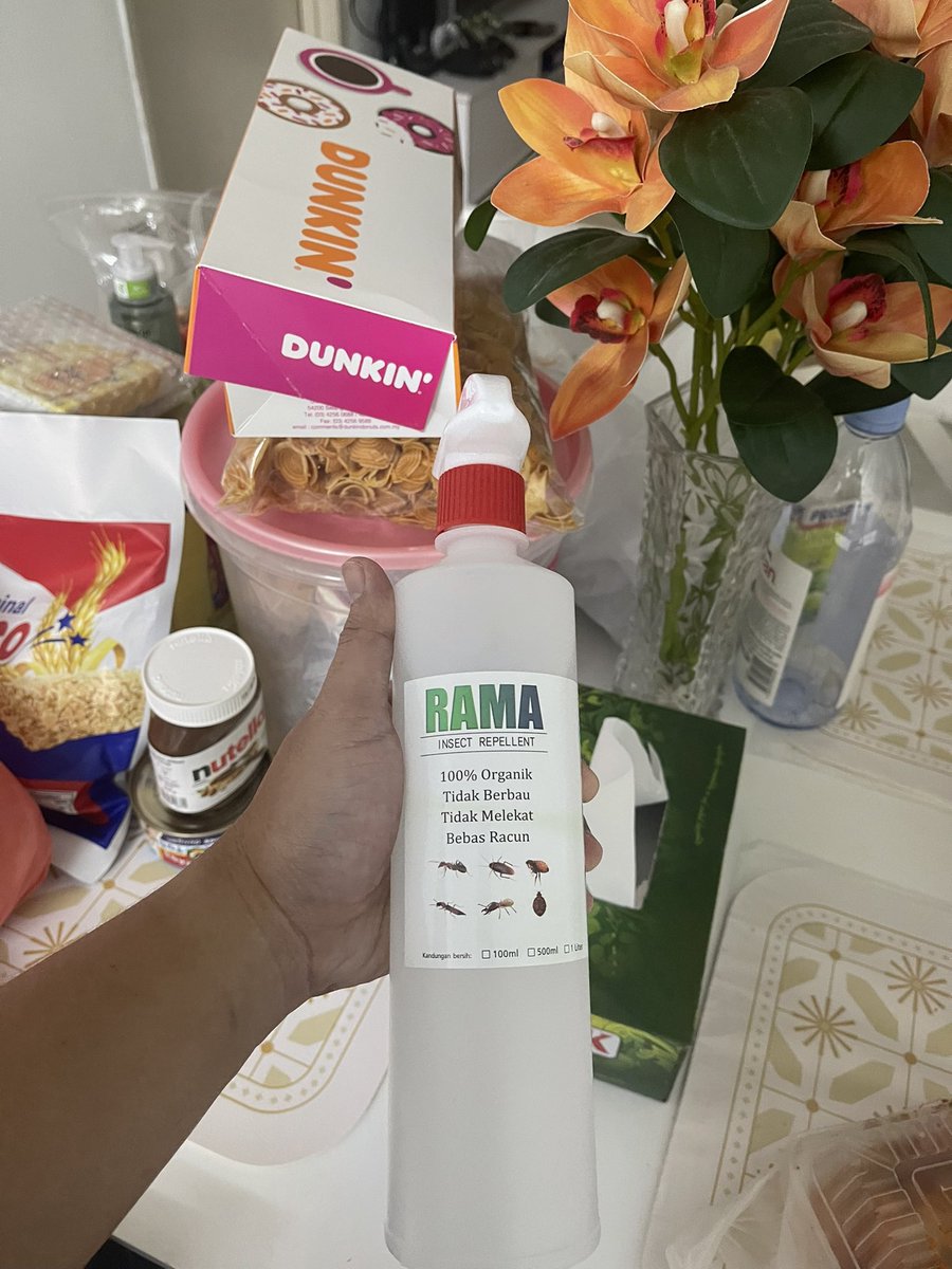 MalayFoodHunter's tweet photo. Produk paling terbaik 2023 untuk membasmi lipas dan semut. Guna 2/3 kali spray sahaja, semua tak akan berani jejak datang lagi

Sumpah paling berkesan weh! Jenis rumah yang ada banyak semut atau lipas, elok guna ya..

Berbaloi👍🏻 https://t.co/EkS47suHKJ