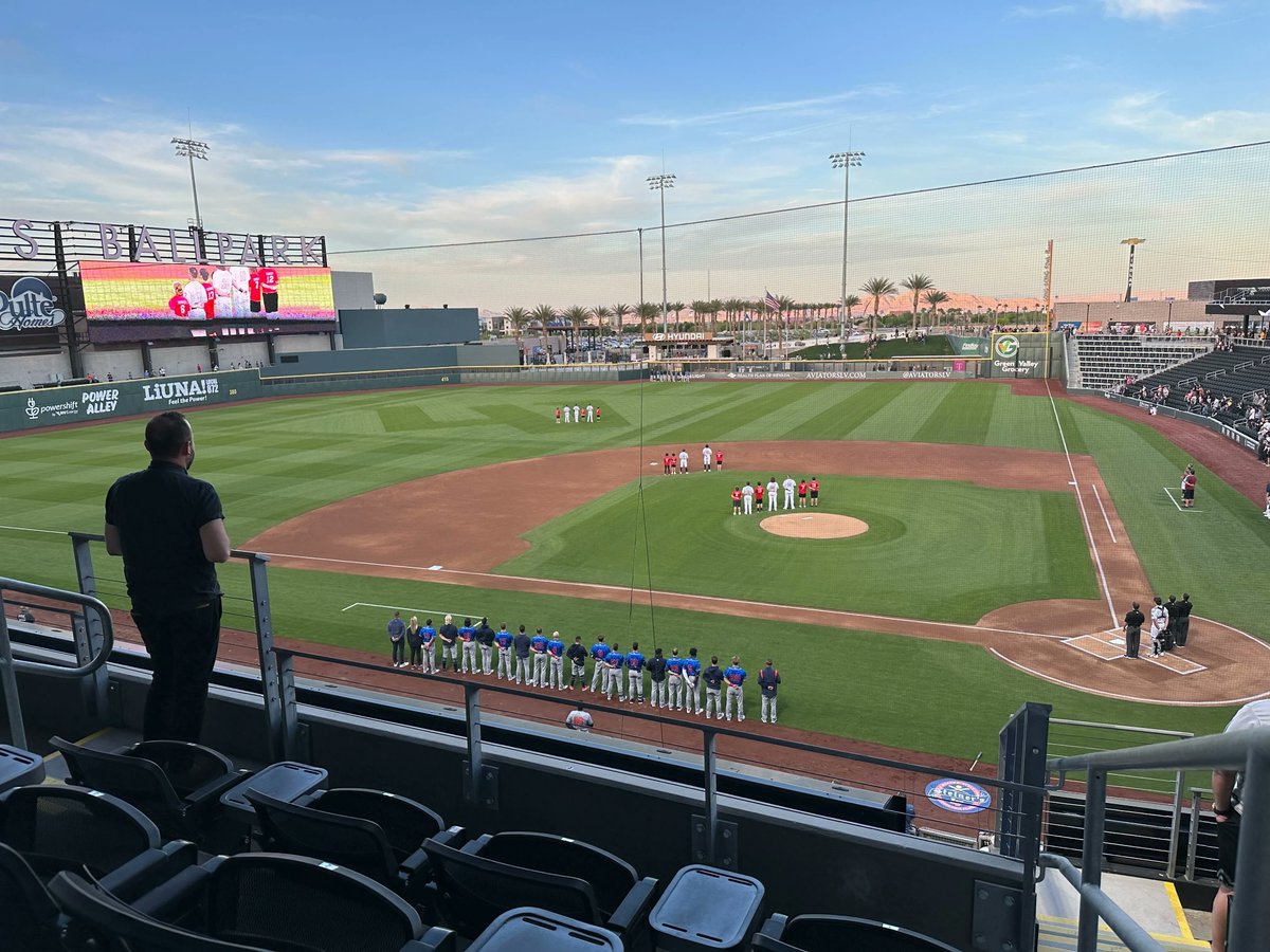 REEJIG_ai's tweet photo. Team Reejig have arrived at Vegas, warmed up and ready for #UNLEASHAMERICA tomorrow! Great afternoon at the game today, rested and ready for the big conference ⚾️. Make sure to come over to our booth at #B124, join us for coffee so we can talk about #ZeroWastedPotential 🚀 https://t.co/0e75YKbUid