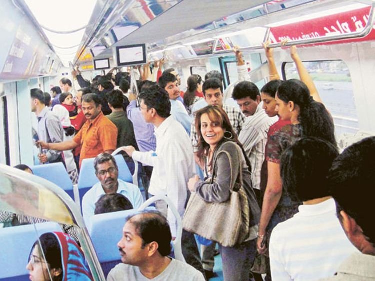 It's 5:38 and you're on the metro. Find a stranger to chat up. You can thank me later! Read it here: lnkd.in/dJ5Ys5zd
#wellbeing #strangers #conversation Thanks @theloopdubai Naheed Maalik Rachel Lloyd!