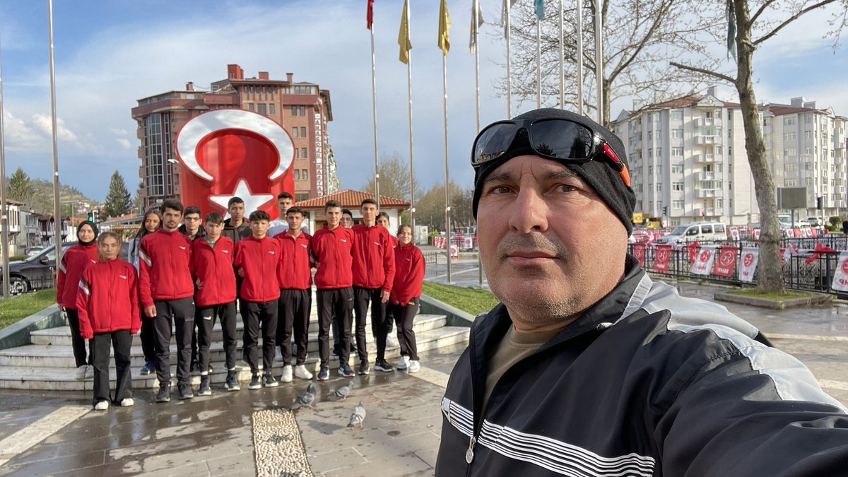 z_lker's tweet photo. Niksar Danışmentgazi AL 25 Nisan 2023 te Kastamonu da 32 il ve 400 sporcunun katıldığı Okul Sporları Oryantiring Türkiye Şampiyonası’nda GE18 A da Türkiye Şampiyonu oldu. Sporcu ailelerine, öğretmenlerine ve tüm emeği geçenlere teşekkür ederim. 
İlker Melikoğlu 
Takım Antrenörü https://t.co/n8OzZPUGAN