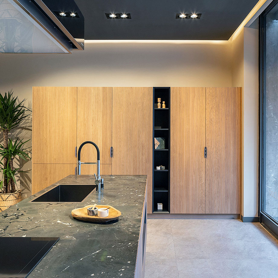 Interior_es's tweet image. La firma de #cocinas @MobalcoCocinas ha inaugurado una nueva #flagshipstore en el número 32 de la céntrica calle Alameda de Recalde de #Bilbao. 
-&amp;gt; mobalco.com
-&amp;gt; #Mobalco #MobalcoBilbao #ecodiseño #ecodesign #cocinassostenibles #sustainablekitchens #cocinasdemadera
