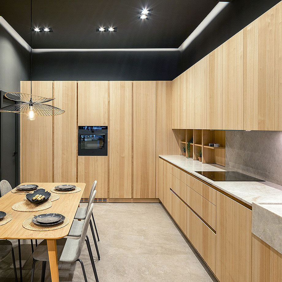 Interior_es's tweet image. La firma de #cocinas @MobalcoCocinas ha inaugurado una nueva #flagshipstore en el número 32 de la céntrica calle Alameda de Recalde de #Bilbao. 
-&amp;gt; mobalco.com
-&amp;gt; #Mobalco #MobalcoBilbao #ecodiseño #ecodesign #cocinassostenibles #sustainablekitchens #cocinasdemadera